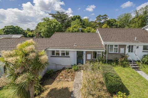 Rock 2 bed bungalow for sale