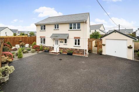 St. Teath 3 bed detached house for sale