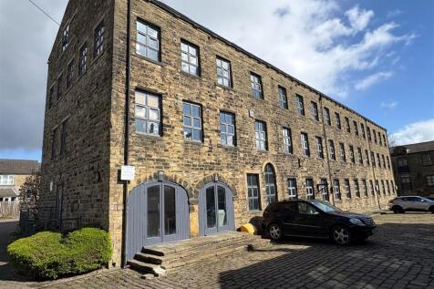Highgate Mill Fold, Queensbury, Bradford 1 bed apartment for sale
