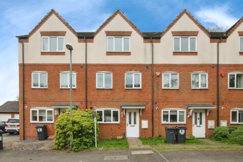 4 bedroom town house for sale