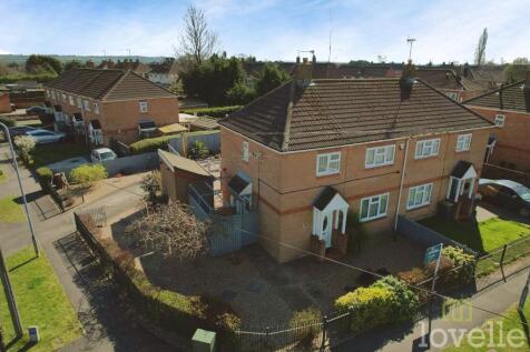 Perney Crescent, North Hykeham LN6 3 bed semi
