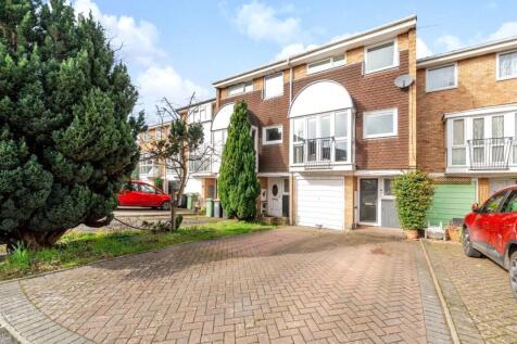 Staines Square, Bedfordshire LU6 3 bed house for sale