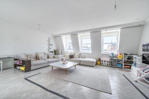 Princes Gate, South Kensington... 3 bed flat for sale