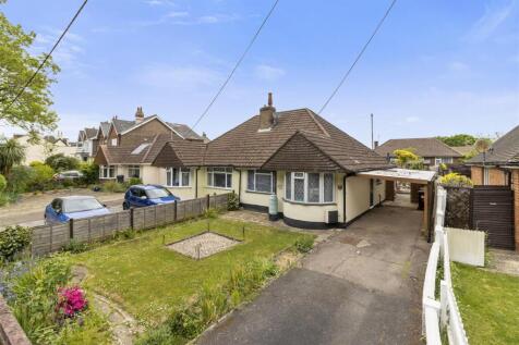 2 bedroom semi-detached bungalow for sale
