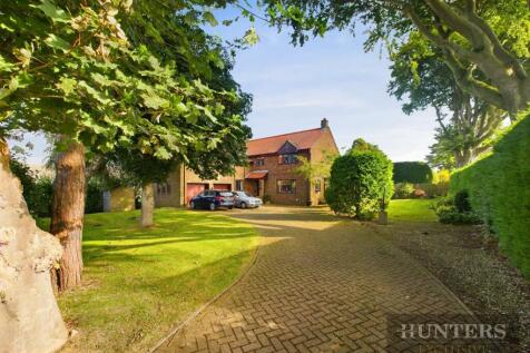 Conyers Ings, West Ayton, Scarborough 5 bed detached house for sale