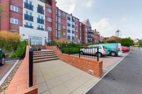 Filey Road, Scarborough 2 bed apartment for sale