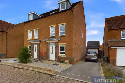 Dairy Lane, Cayton, Scarborough 3 bed semi