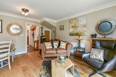 Woodcroft Mews, Station Road... 3 bed townhouse for sale