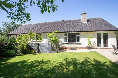 4 bedroom bungalow for sale
