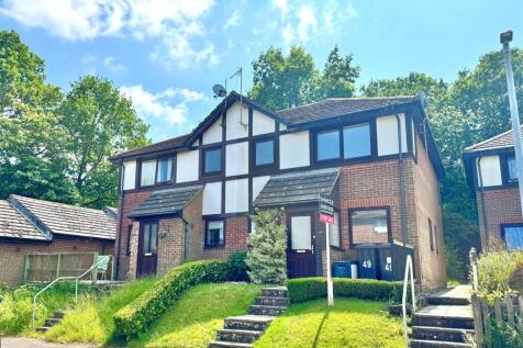 Buller Close, Crowborough 1 bed house for sale