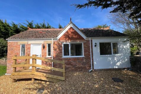 2 bedroom coach house for sale