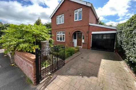 Wyedale, Whitby 3 bed detached house for sale