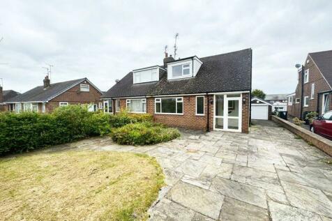 2 bedroom semi-detached bungalow for sale