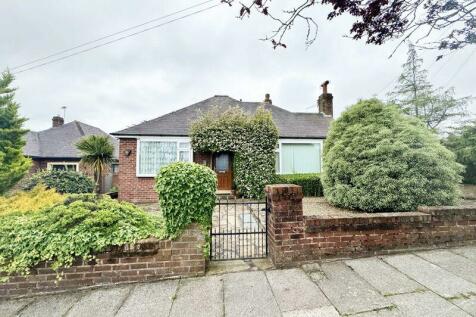 2 bedroom detached bungalow for sale