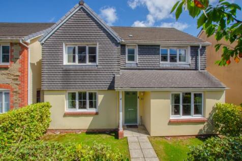 Canyke Fields, Bodmin, Cornwall, PL31 4 bed detached house for sale