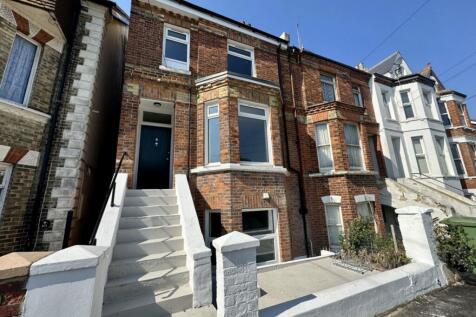 Radnor Bridge Road, Folkestone, CT20 5 bed house for sale