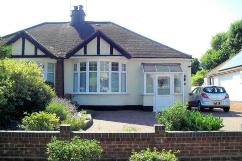 2 bedroom semi-detached bungalow for sale