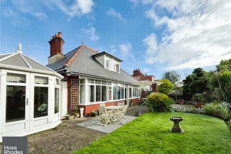Beatrice Avenue, Shanklin, Isle of Wight 3 bed detached house for sale