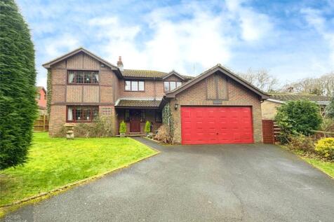Webster Way, Alverstone Garden Village 4 bed detached house for sale