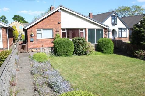 Nottingham Road, Alfreton... 3 bed detached bungalow for sale