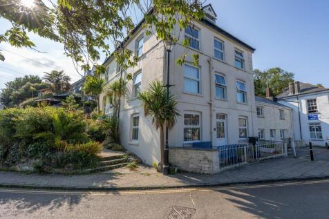 The Square, Pentewan, St Austell, PL26 5 bed character property for sale