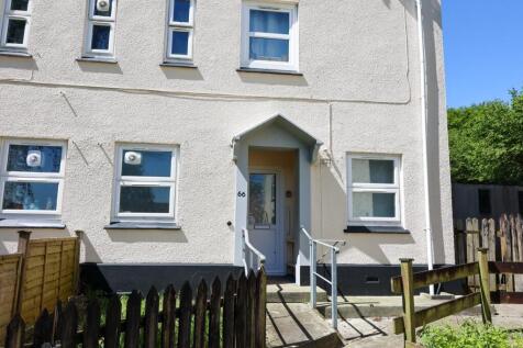 Trevithick Road, St Austell, PL25 1 bed apartment for sale