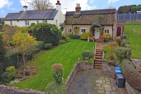 Markfield Road, Groby, Leicestershire 3 bed character property for sale