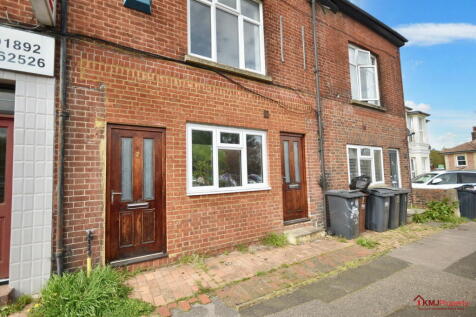 Farningham Road, Crowborough, TN6 2JP 2 bed flat for sale