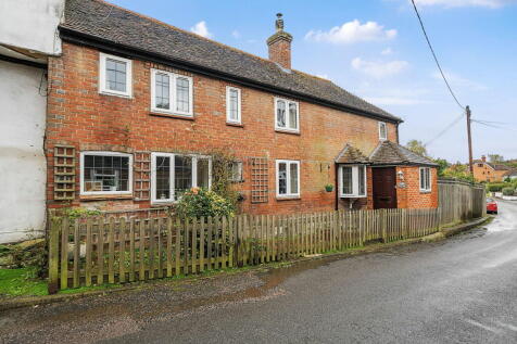 Brewer Street, Lamberhurst, Tunbridge... 3 bed semi