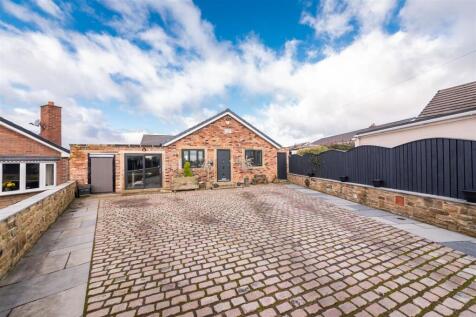 Crummock Way, Barnsley, S71 4 bed detached bungalow for sale