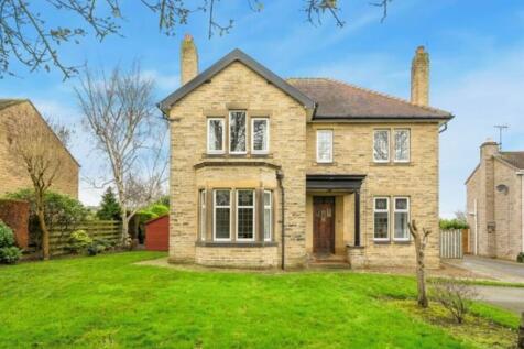 Mountfield, Huddersfield Road... 5 bed detached house for sale