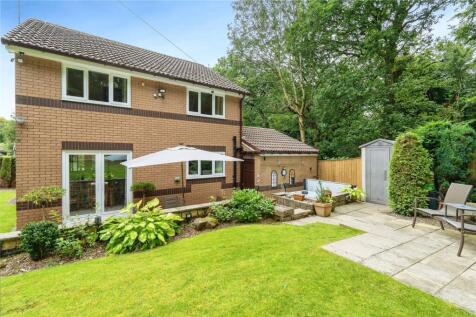 Redwood Lodge, Huddersfield, HD2 1PW 4 bed detached house for sale