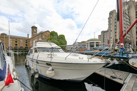 St. Katharine Docks, Wapping, E1W 2 bed houseboat for sale