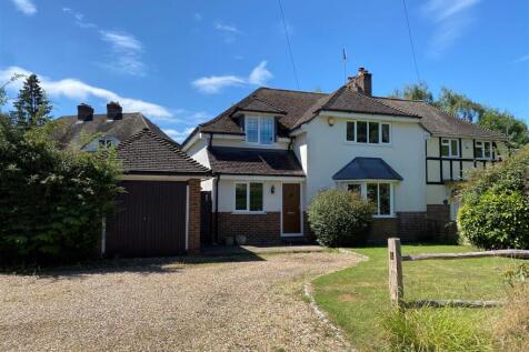 WATER LANE, LITTLE BOOKHAM, KT23 3 bed semi