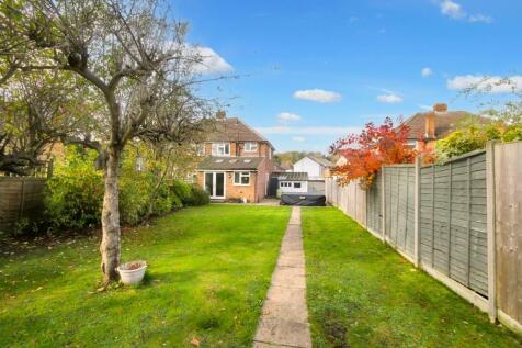 PENROSE ROAD, FETCHAM, KT22 3 bed semi