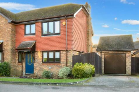 SUMMERFIELD, ASHTEAD, KT21 3 bed house for sale