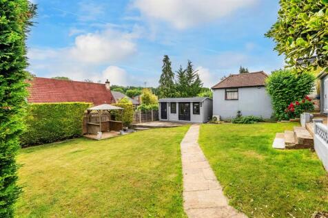 3 bedroom chalet for sale