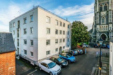 CHURCH COURT, DORKING, RH4 1 bed apartment for sale