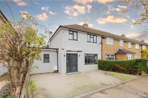 Peters Avenue, London Colney, St.... 3 bed end of terrace house for sale