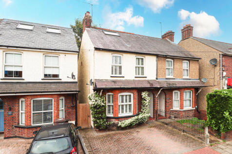 High Street, London Colney, AL2 4 bed semi