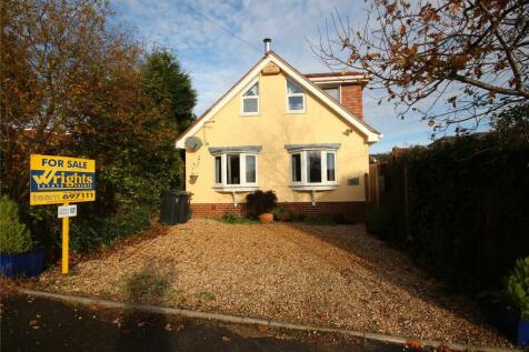 2 bedroom detached house for sale