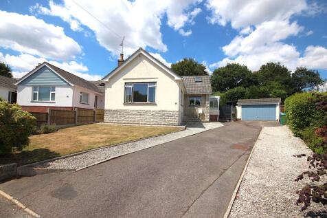 Anvil Crescent, Broadstone, BH18 4 bed detached house for sale