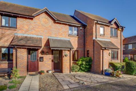 Thornhill Close, Old Amersham... 2 bed terraced house for sale