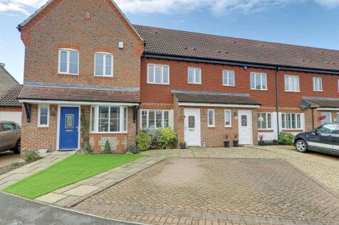 Watersmead Drive, Littlehampton BN17 3 bed terraced house for sale