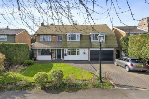 5 bedroom detached house for sale