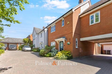 Cranborne Close, Turner Rise... 3 bed link detached house for sale
