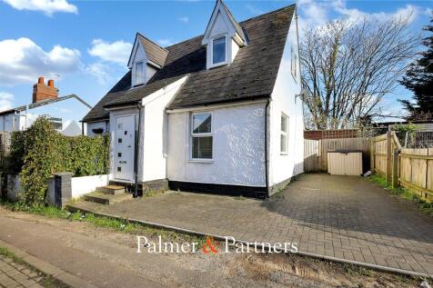 2 bedroom detached house for sale
