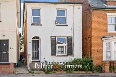 Alexandra Road, Colchester, Essex, CO3 4 bed detached house for sale