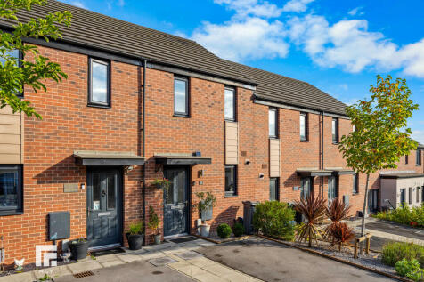 Ffordd Crabtree, Old St. Mellons 2 bed terraced house for sale