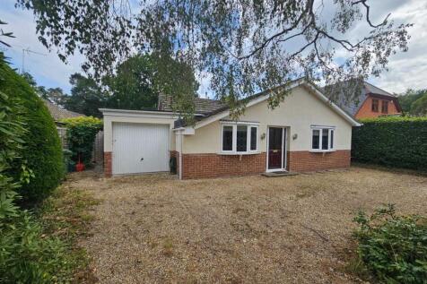 Shortheath Lane, Reading RG7 4 bed bungalow for sale